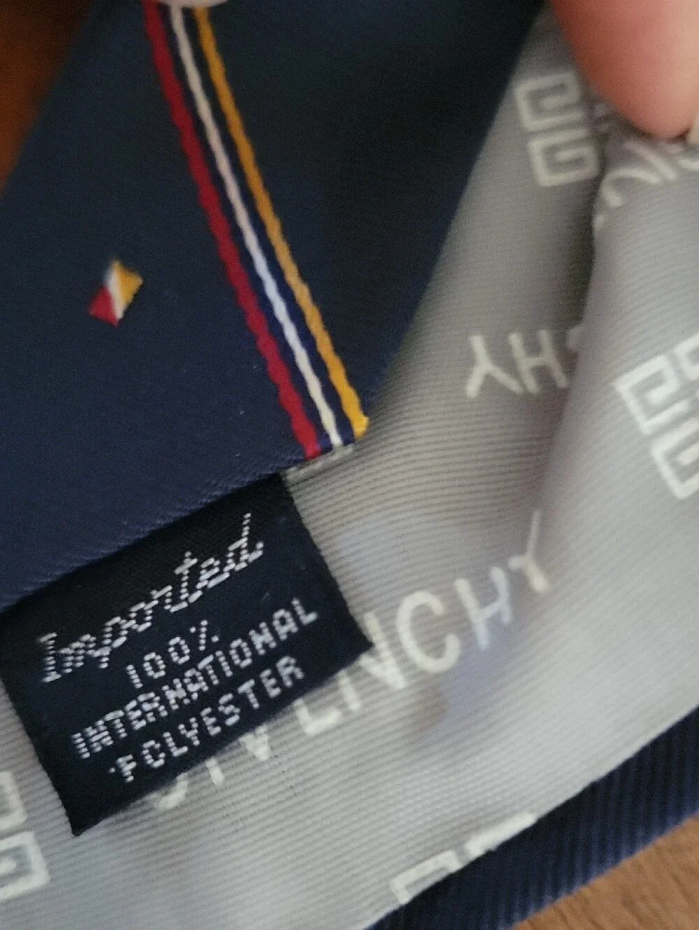 Givenchy elegant tie